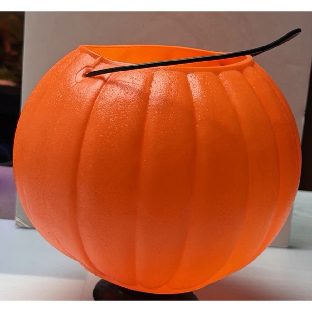 Vtg Union Products Halloween Blow Mold Pumpkin Jack O Lantern Candy Bucket Pail